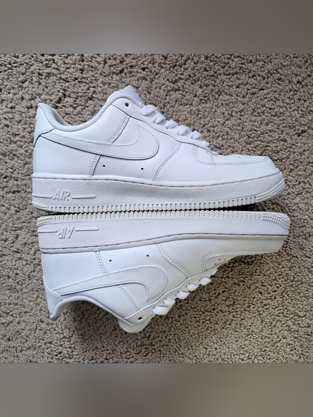 Nike Womens AF1 Low White Size 8